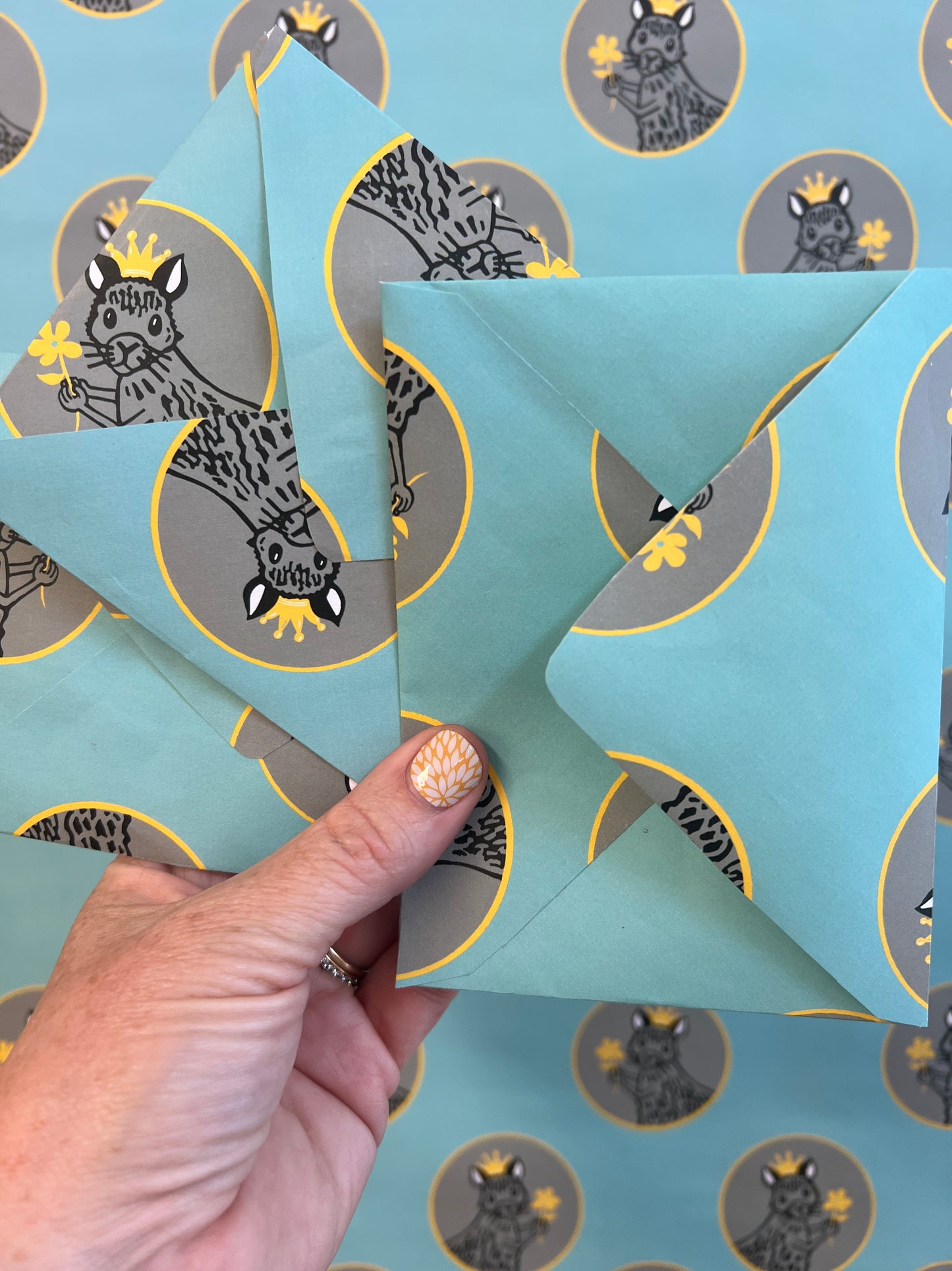 Royal Squirrel Gift Wrap Sheet - set of two